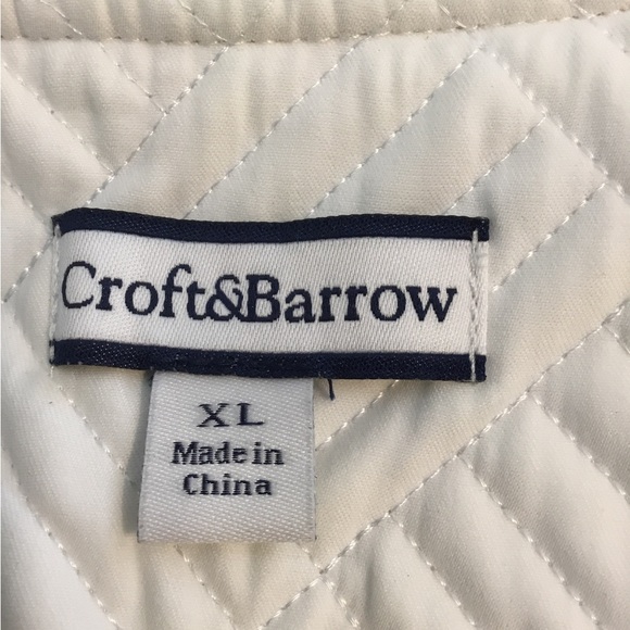 Croft & Barrow Jacket lightweight. 3 season. 4 button 2 pocket winter white. - Picture 3 of 9